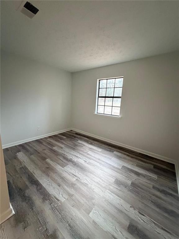 Building Photo - 1909 Suwanee Valley Rd NW