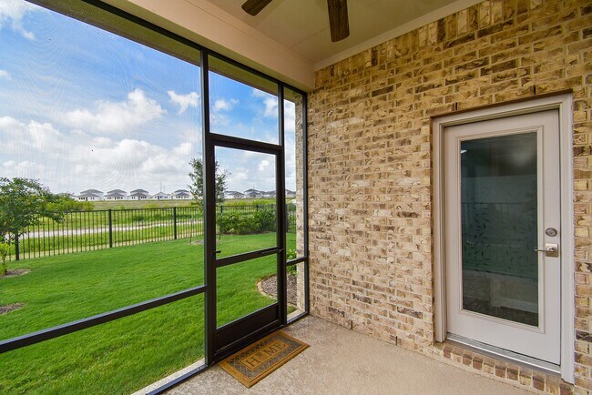 Building Photo - 19535 Shady Hike Ln