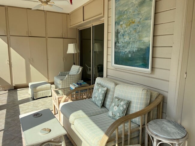 Building Photo - Furnished Waterfront Condo in Hilton Head Plantation - Mariners Pt