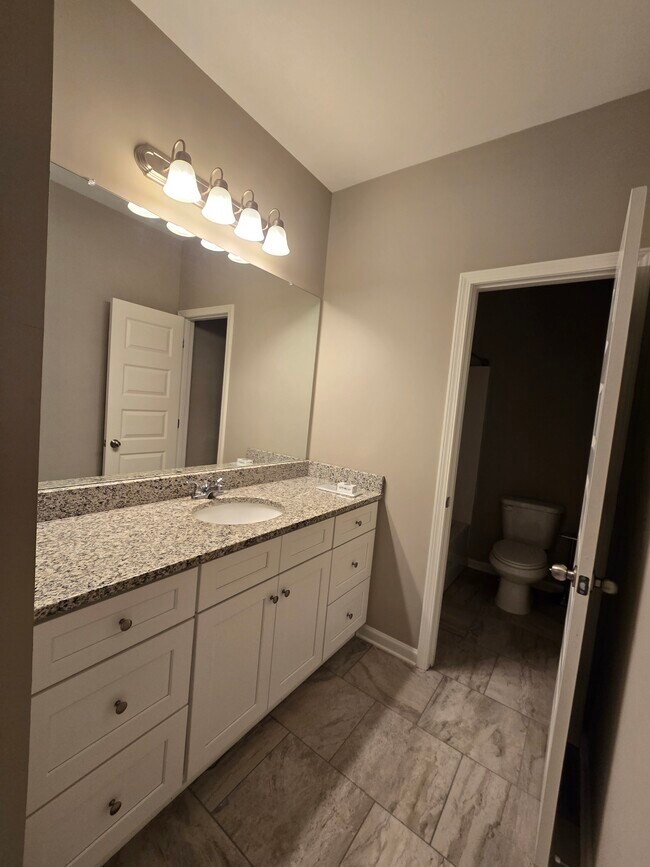 Building Photo - 159 Belmont Ln