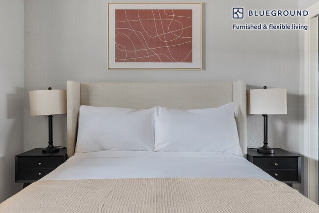 Building Photo - 727 Layne Ct