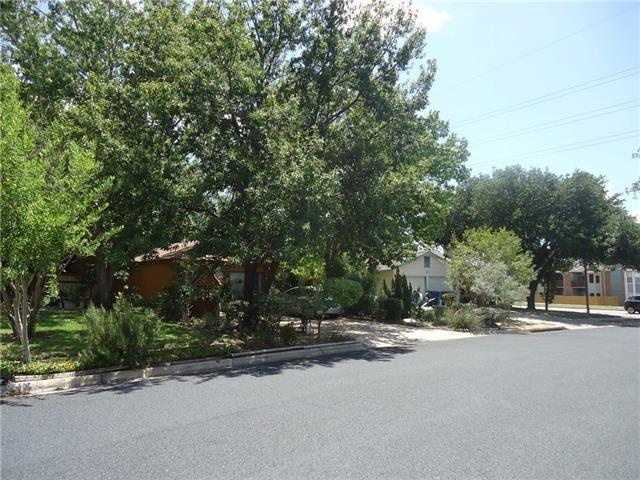 Building Photo - 2672 Piping Rock Trail