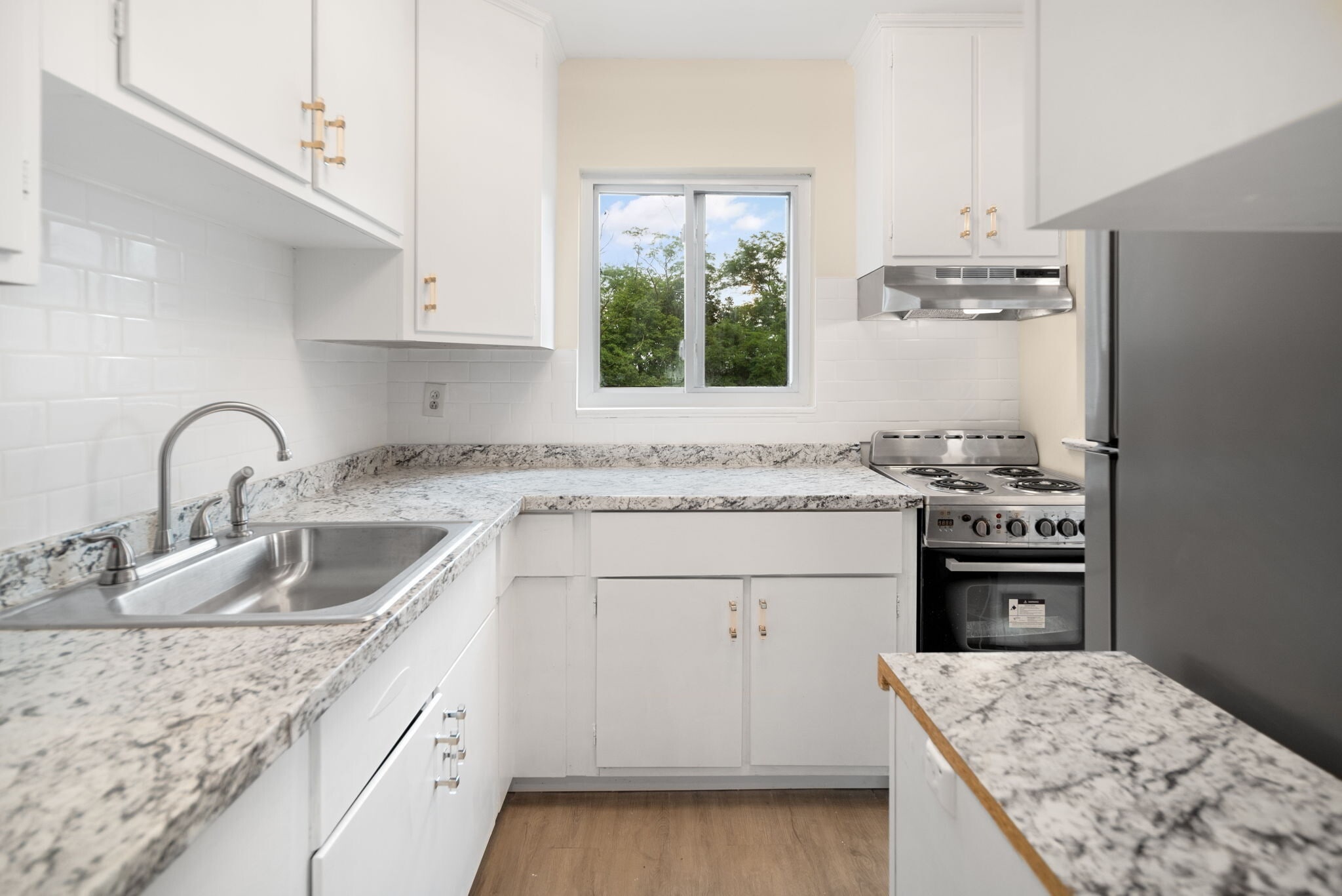 Kitchen - 151 Chestnut St