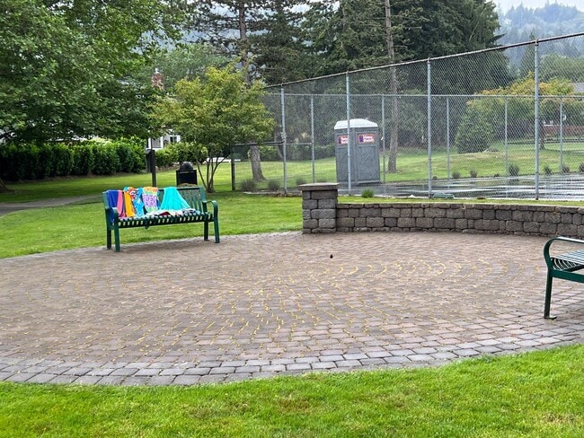 Building Photo - South Cove Commons Gem – Private Beach Access!