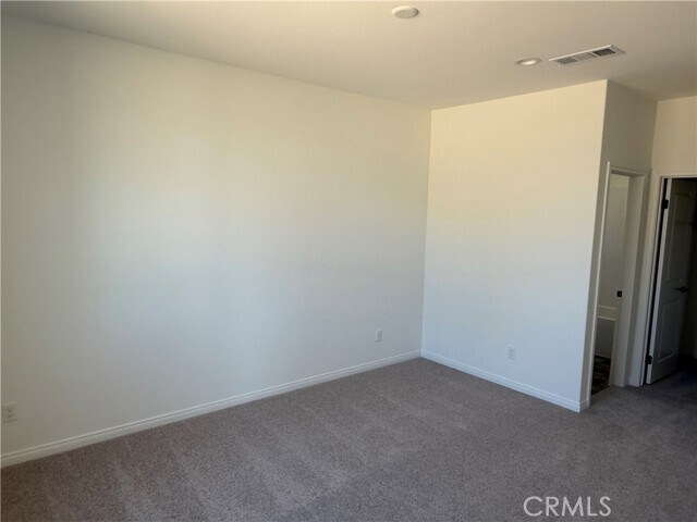 Building Photo - 4470 Hickory Ct