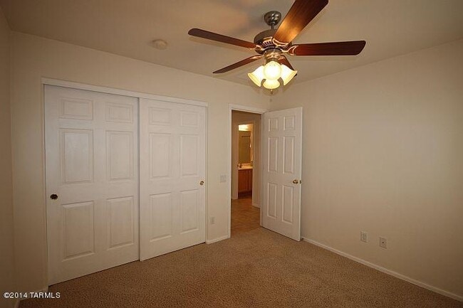 Building Photo - 8851 N Palo Verde Bluffs Pl