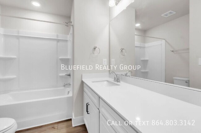 Building Photo - 271 Dalmatian Dr