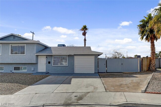 Building Photo - 6121 Edgewood Cir