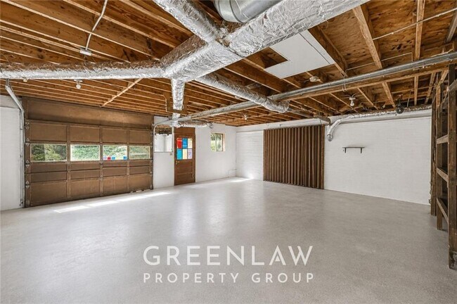 Building Photo - 3605 Flat Shoals Rd