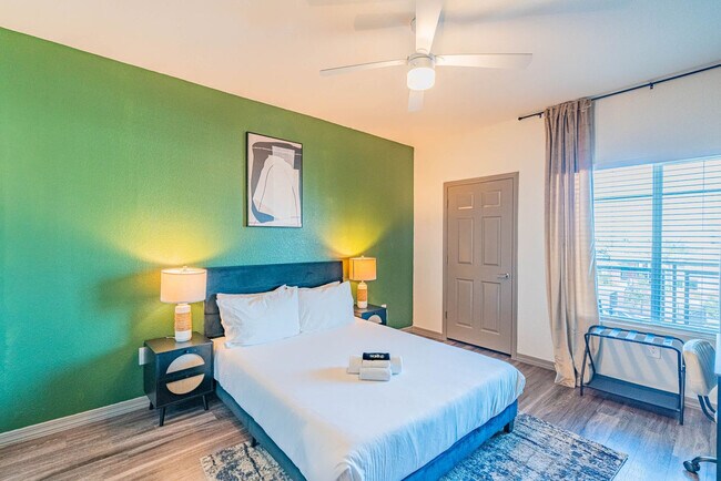 Building Photo - 9600 W Georgia Ave