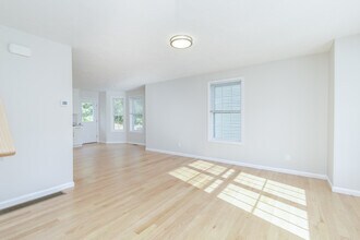 Building Photo - 59 Pumpkin Cir