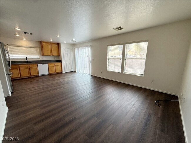 Building Photo - 6228 Mercer Valley St