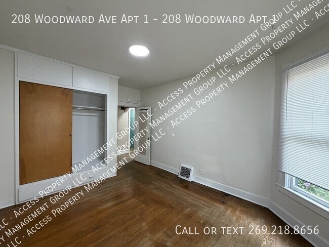 Building Photo - 208 Woodward Ave