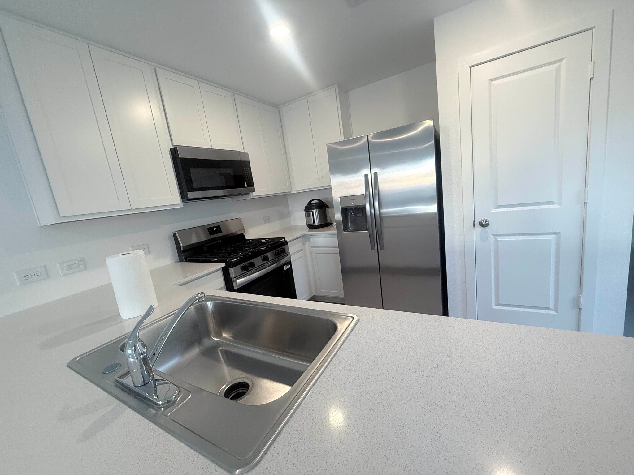 Building Photo - 21602 Cottonwood Meadows Trl