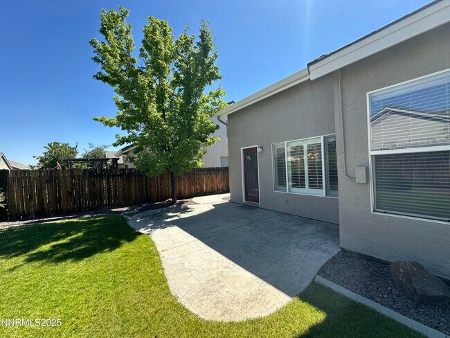 Building Photo - 10175 Coyote Creek Ct