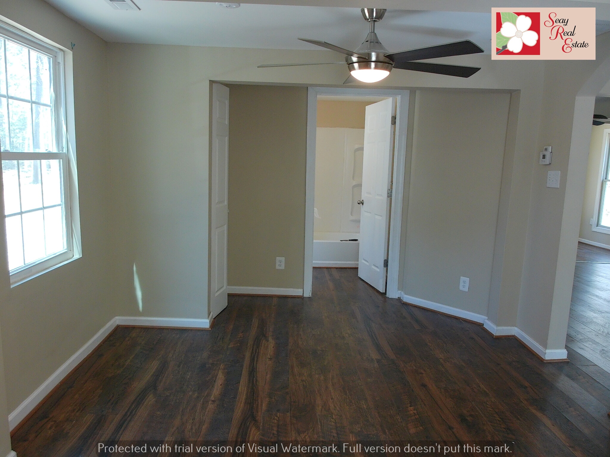 Building Photo - 108 Jamestown Rd