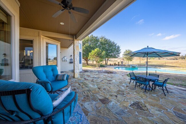 Building Photo - 3404 Comanche Trace Dr