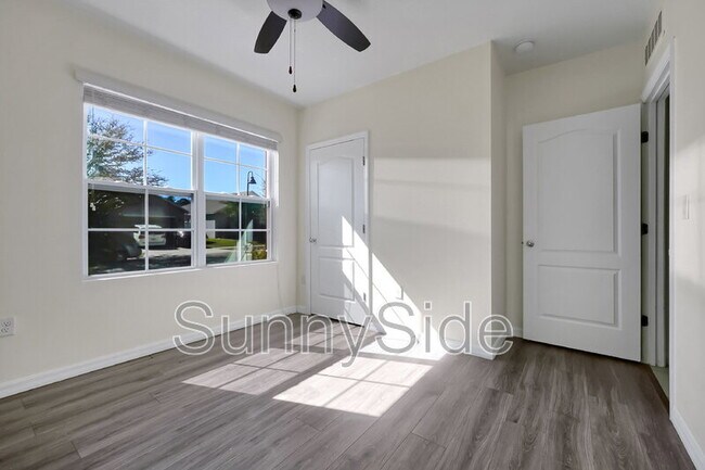 Building Photo - 318 Briar Patch Lp