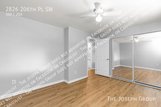 Building Photo - 2826 206th Pl SW