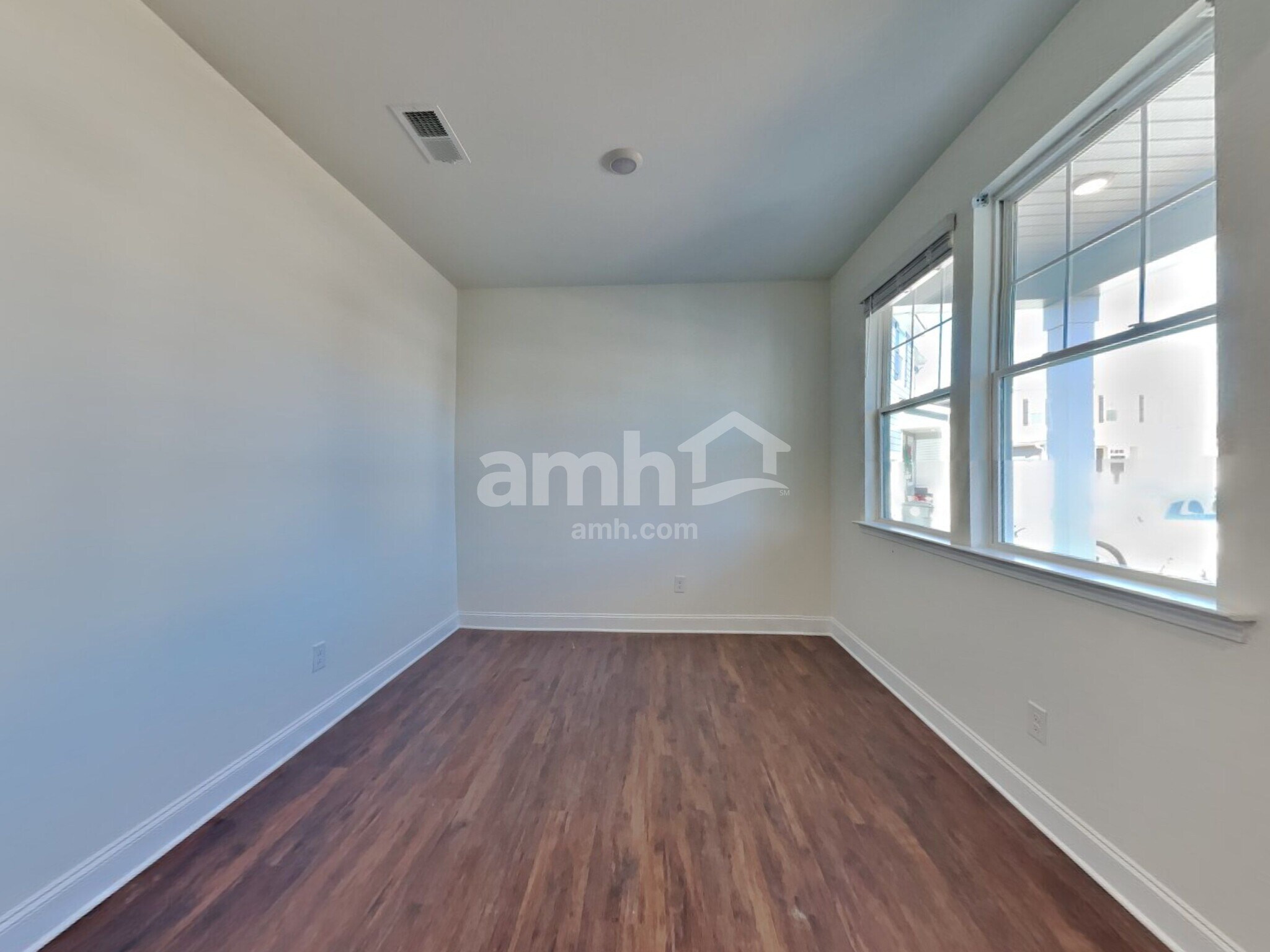 Building Photo - 161 Hazel Pk Dr