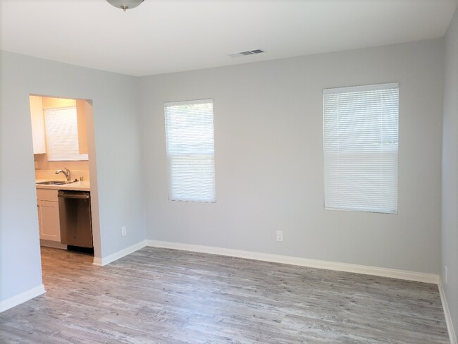 Living Room2 - 3754 Westwood Blvd