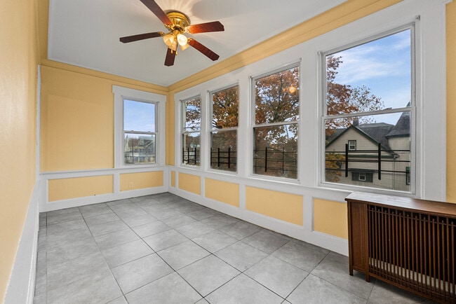 Building Photo - 187-189 Renner - 2