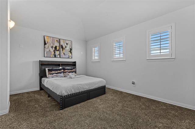 Building Photo - 2305 Hickey Dr