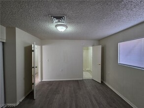 Building Photo - 4341 San Mateo St