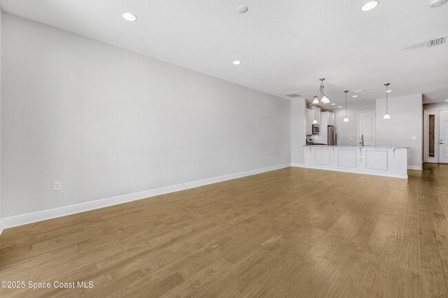 Building Photo - 8313 Loren Cove Dr