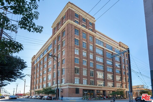 Primary Photo - 1850 Industrial St