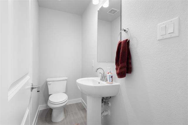 Building Photo - 114 Enclave Wy