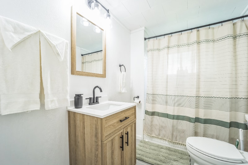 Building Photo - 1323 Whitehouse Trail