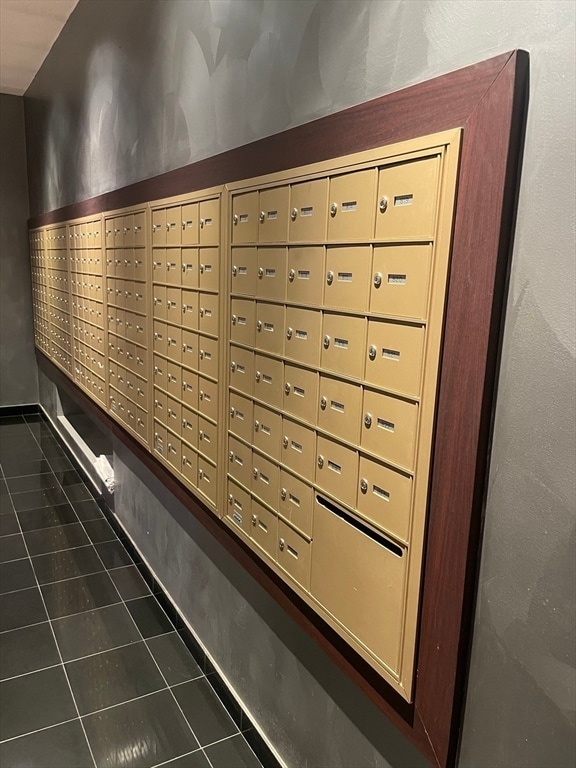 Building Photo - 357 Commercial St