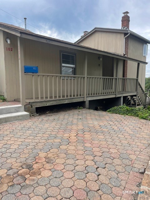 Building Photo - 102 Riverview Ave