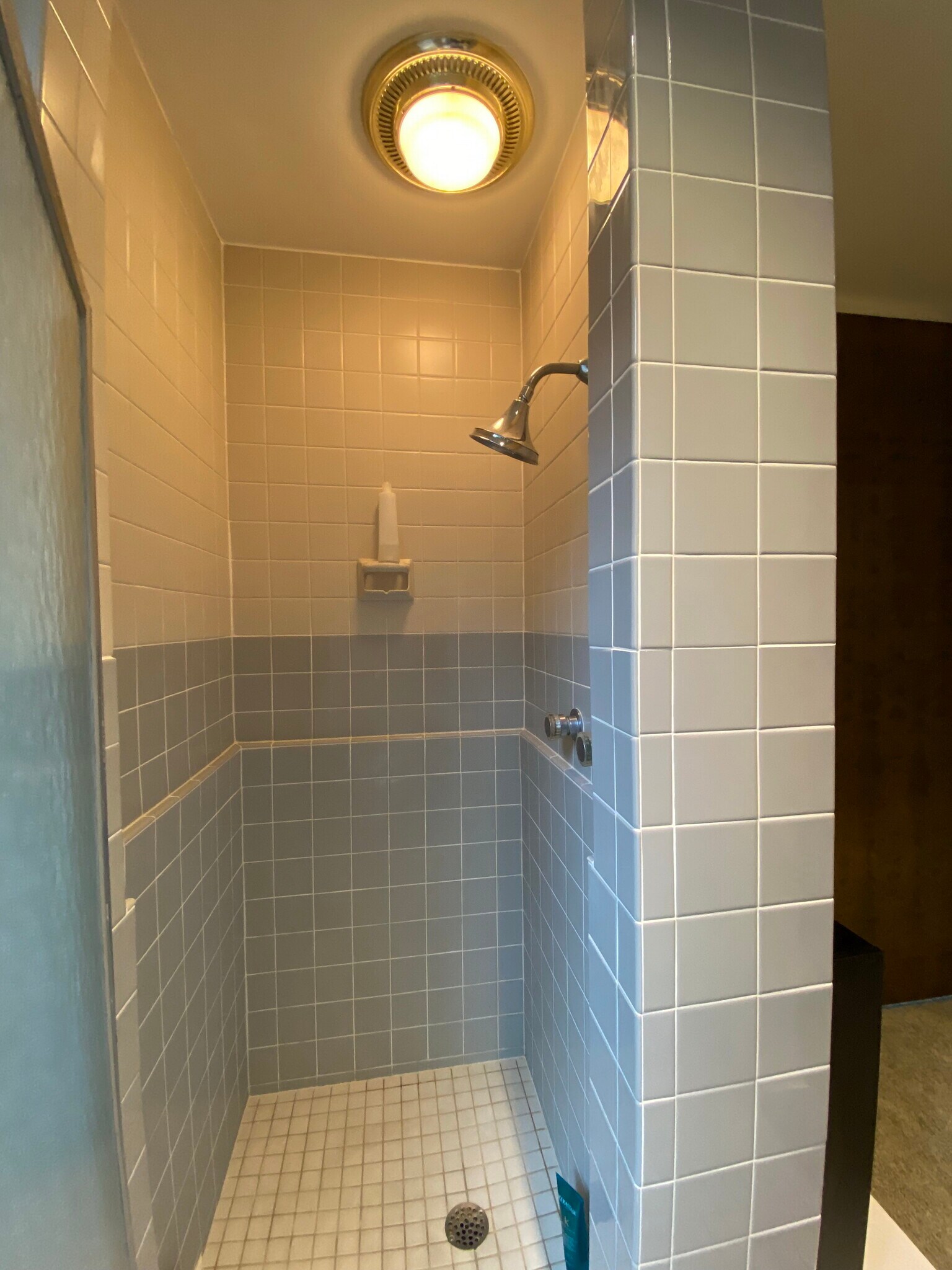Building Photo - 2280 Tudor Dr