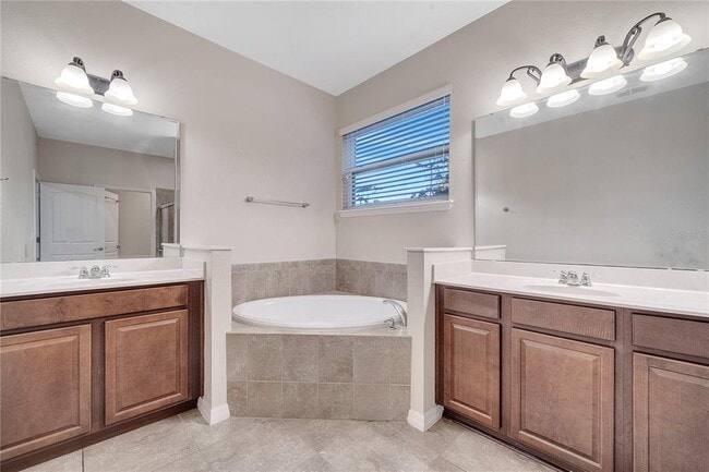 Building Photo - 14819 Del Morrow Way