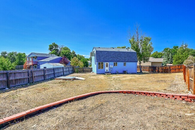 Building Photo - $2,495.00, 3 bed, 2 bath located in Westmi...