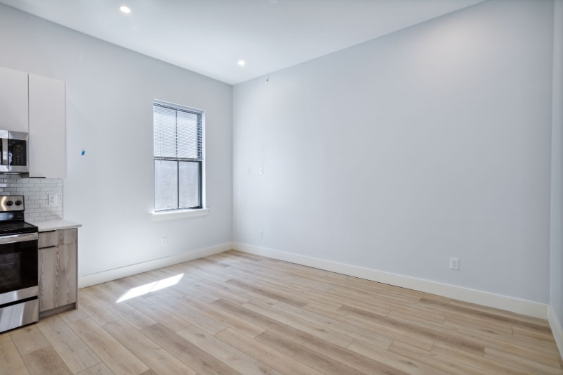 Building Photo - 3439 Lancaster Ave