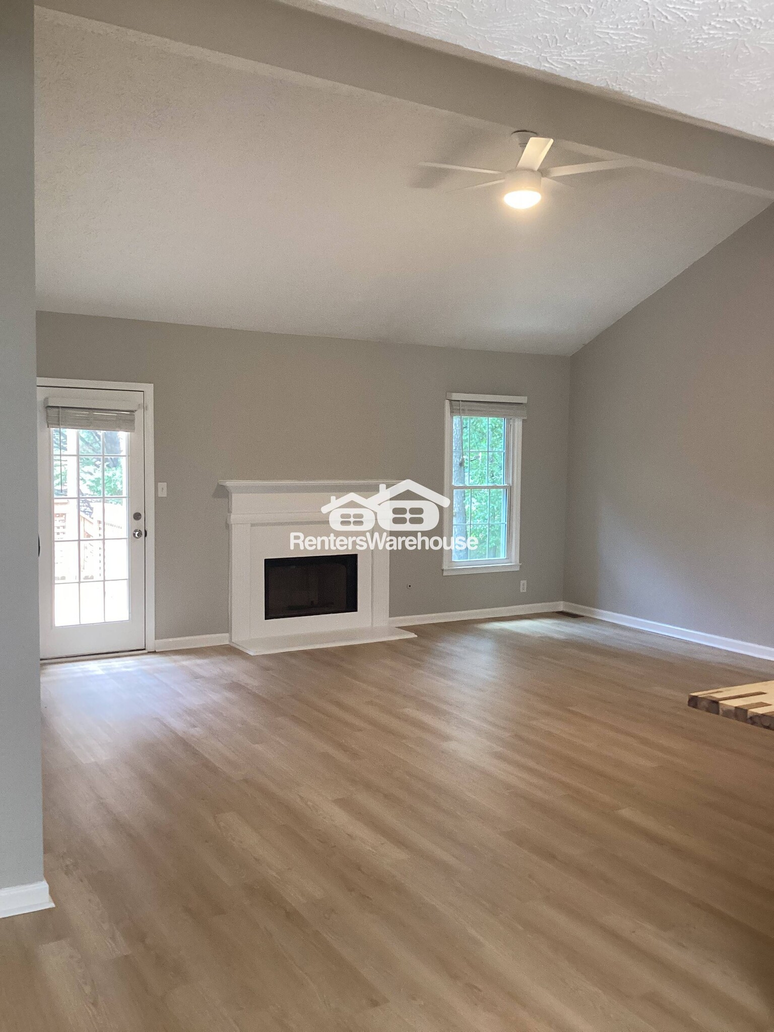 Building Photo - 960 Garner Spring Ln