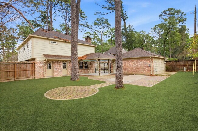 Building Photo - 12635 Ivyforest Dr