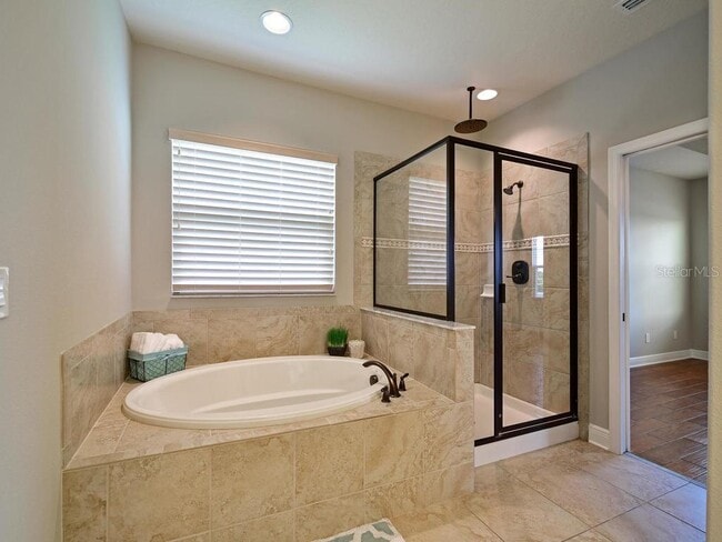 Building Photo - 8031 111th Terrace E