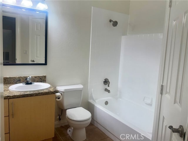 Building Photo - 2155 Highpointe Dr