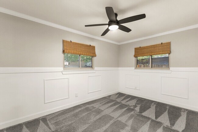 Building Photo - 224 Anhalt Dr