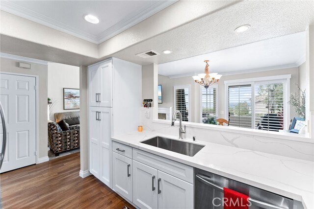 Building Photo - 1037 S Daybreak Ct