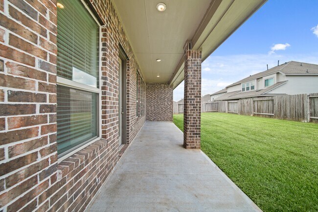 Building Photo - 2427 Madera Landing Ln