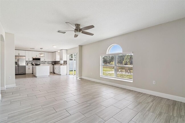 Building Photo - 3821 Stonefield Dr