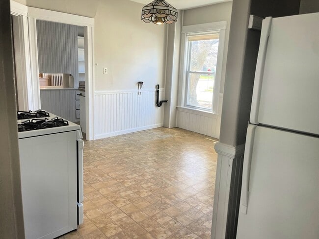 Building Photo - 29 June St