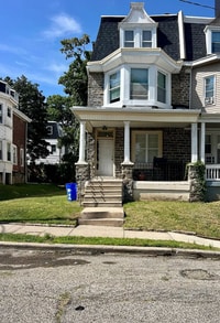 Building Photo - 513 Brinton St