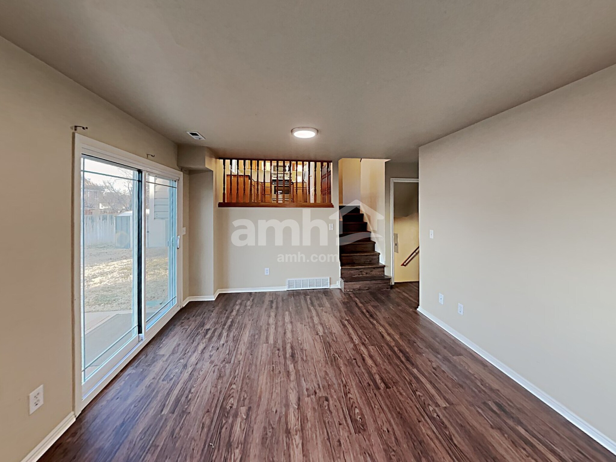 Building Photo - 1027 N 575 W