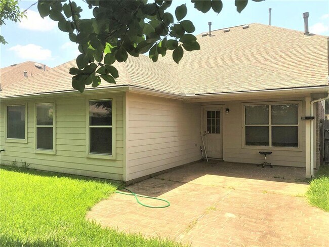 Building Photo - 6535 Silky Moss Dr